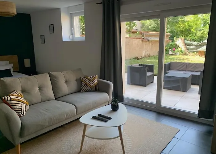 Le Cocon - Grande Terrasse - Calme - Proche Gare Appartamento